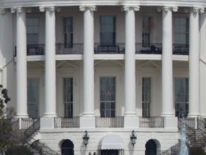 Look - you can see onto the balcony!!